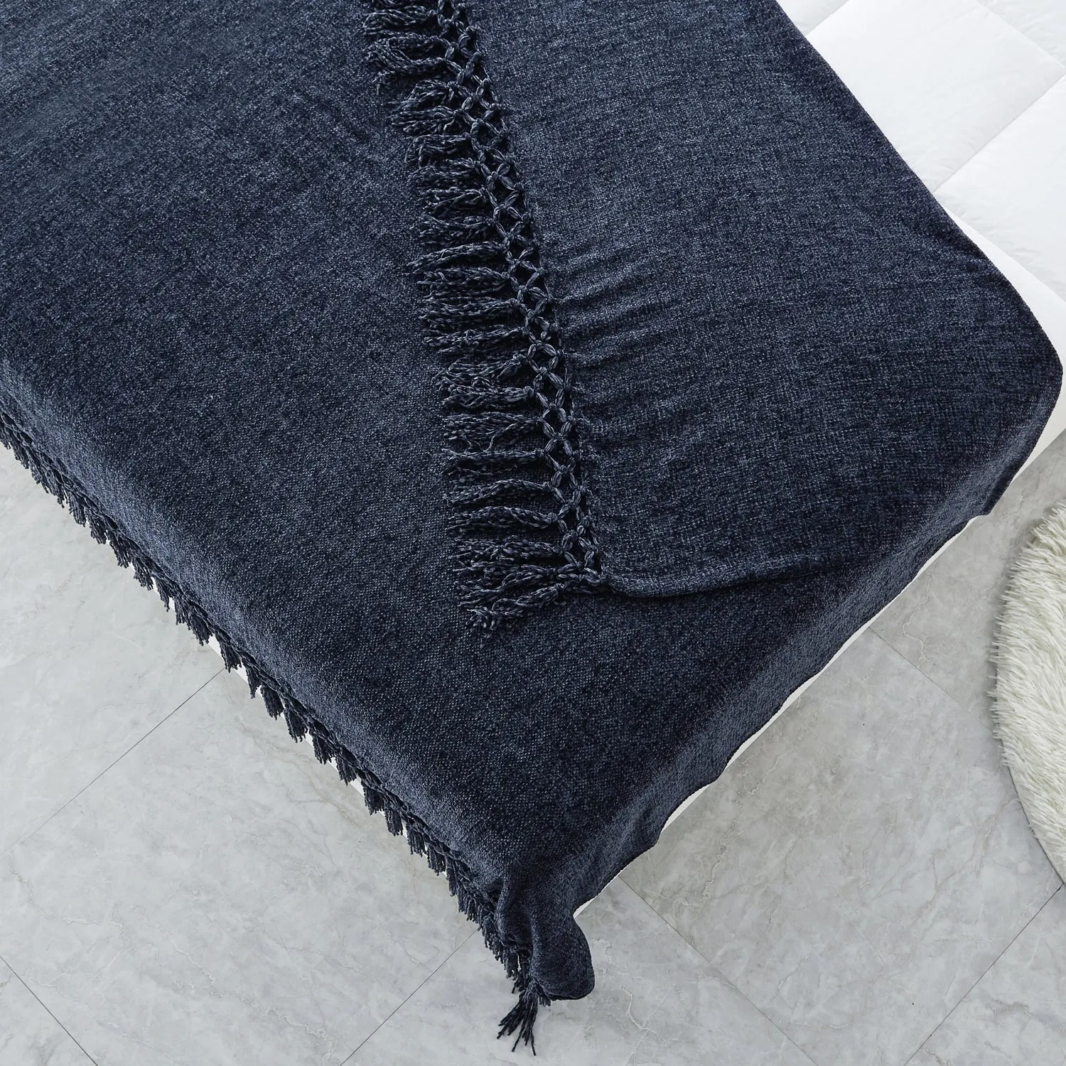 Carl Chenille Throw