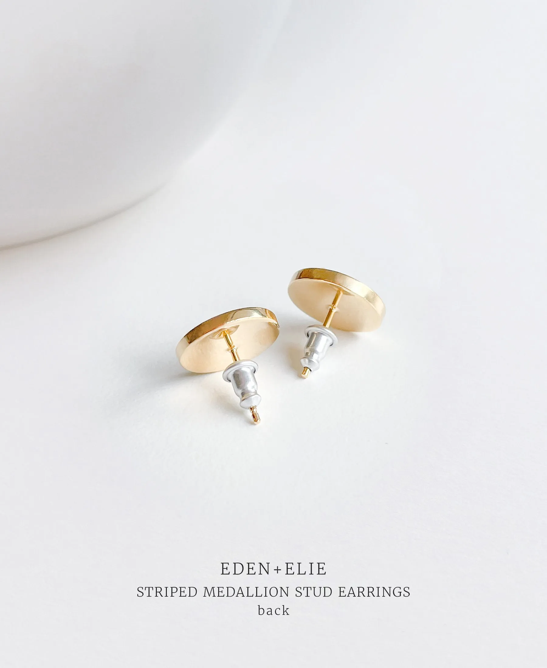 EDEN   ELIE Striped Medallion stud earrings - Lovebird