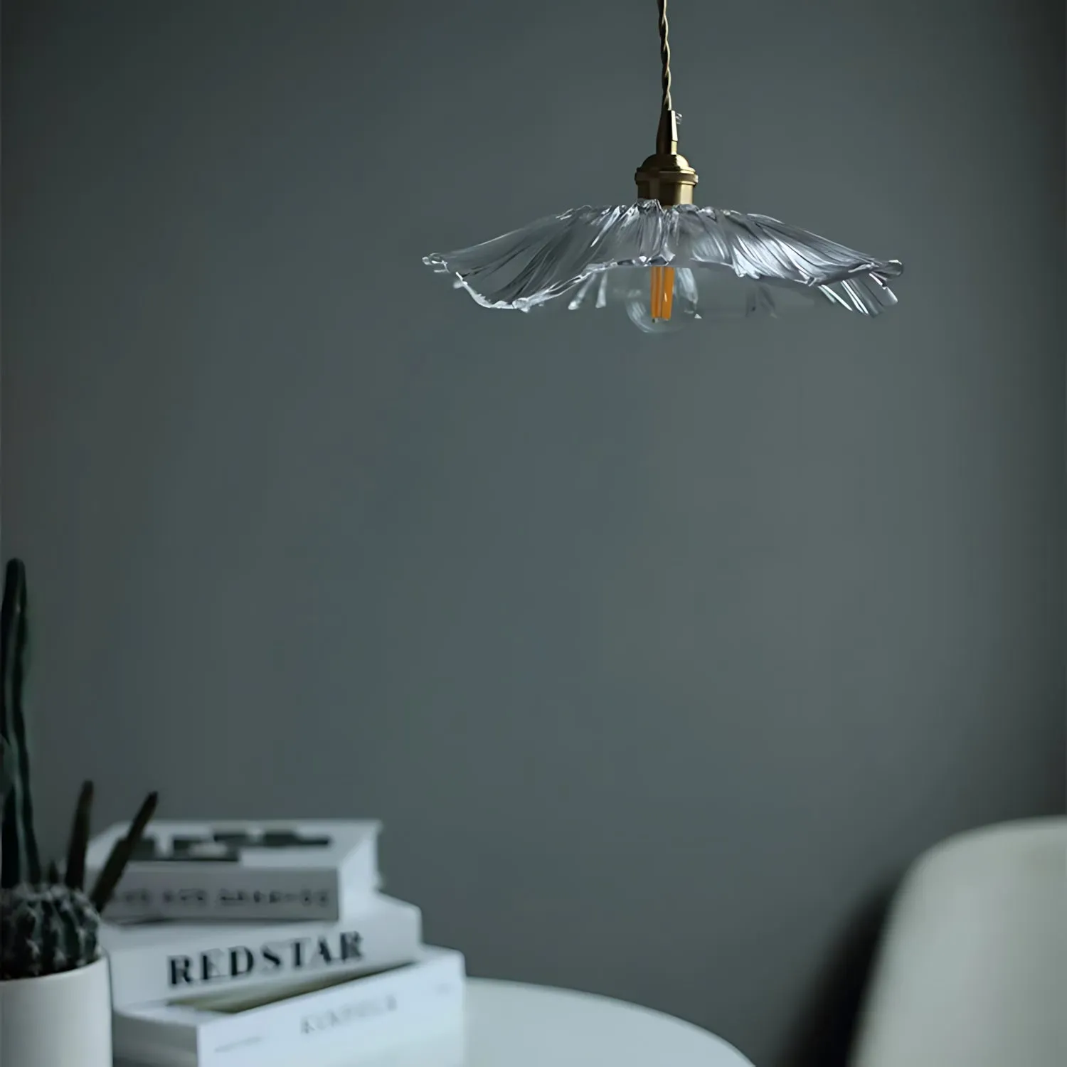 Eisenach - Glass Flower Pendant Lamp