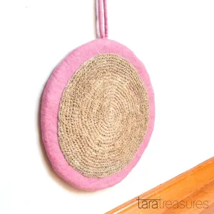 Felt and Jute Cat Scratcher - Charm Pink