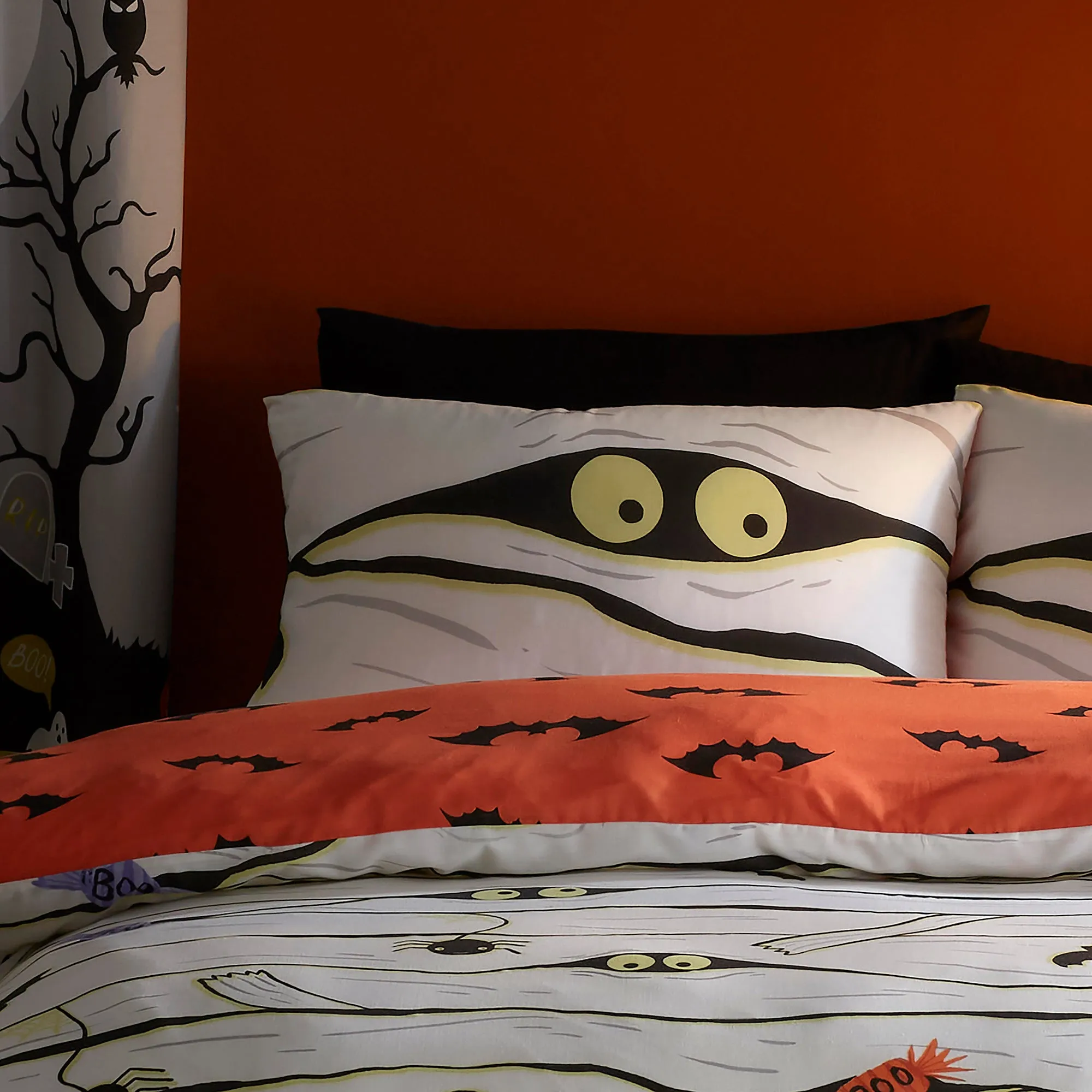 Halloween Mummy Glow in the Dark Duvet Cover Set by Bedlam in White