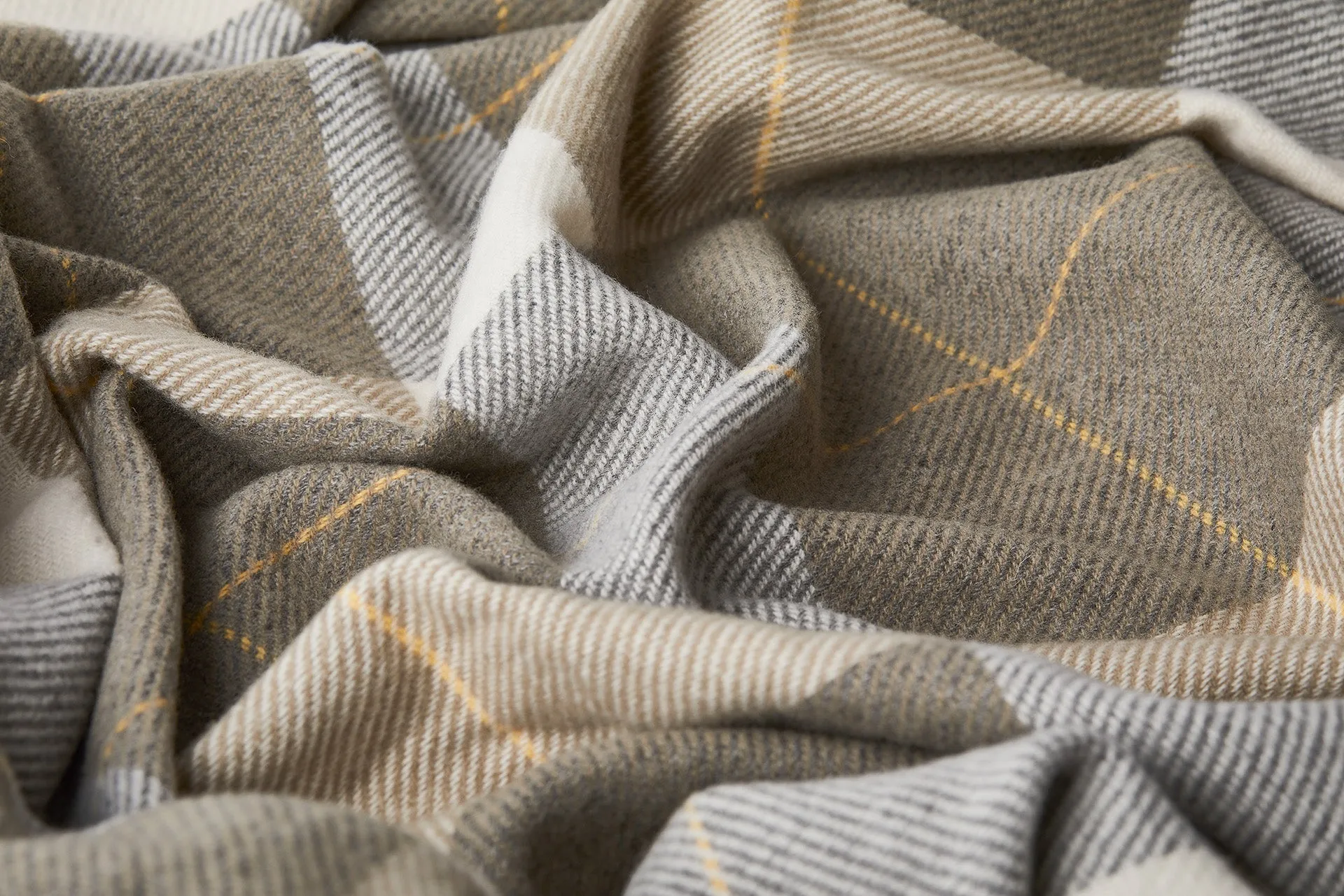 Loam Glynn Lambswool Throw Blanket