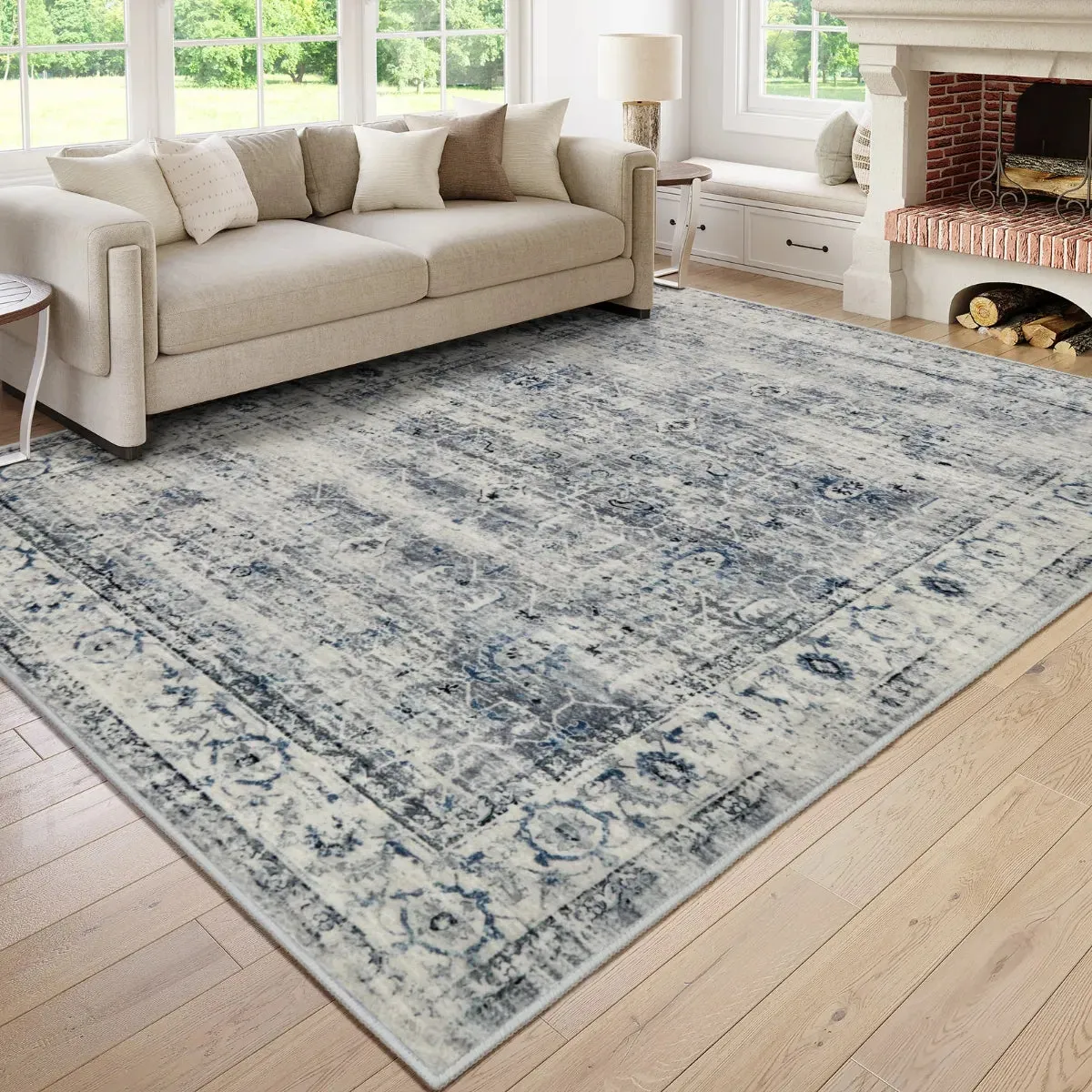 Margot Vintage Distressed Grey/Blue Area Rug