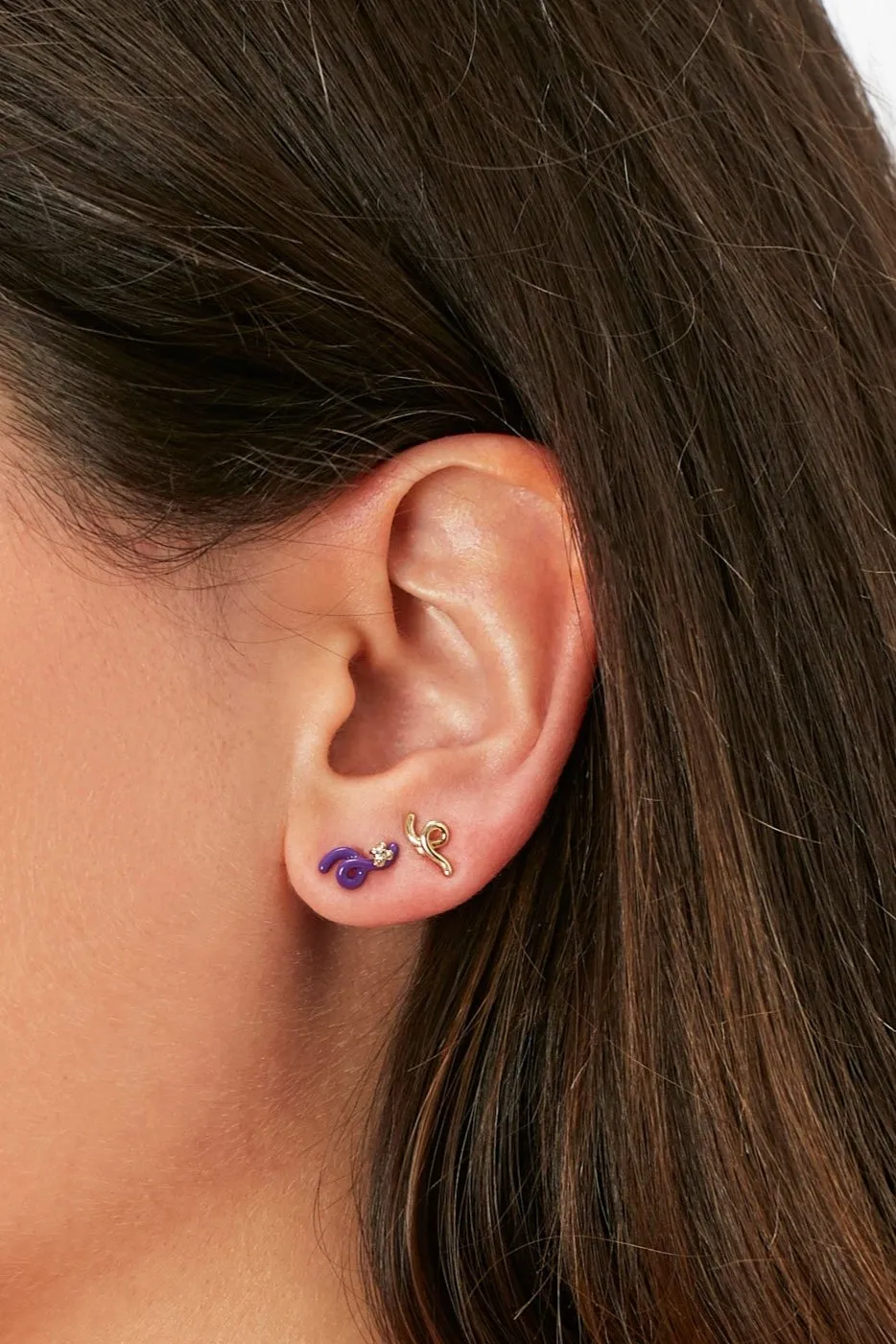 MINI LOOP SINGLE EARRING ~ IN PURPLE