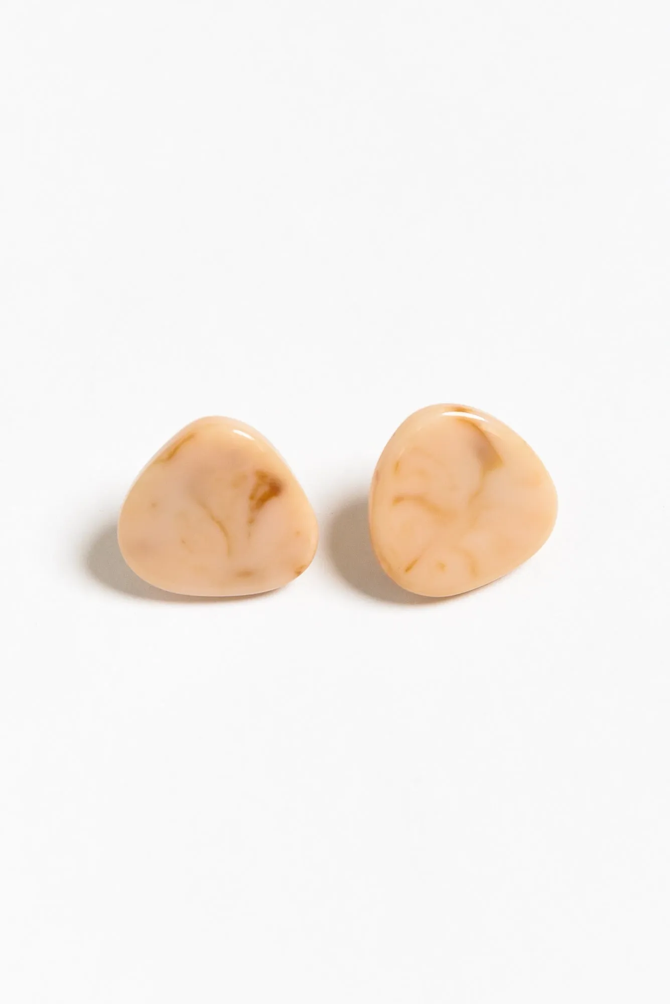 Poppi Natural Stud Earrings