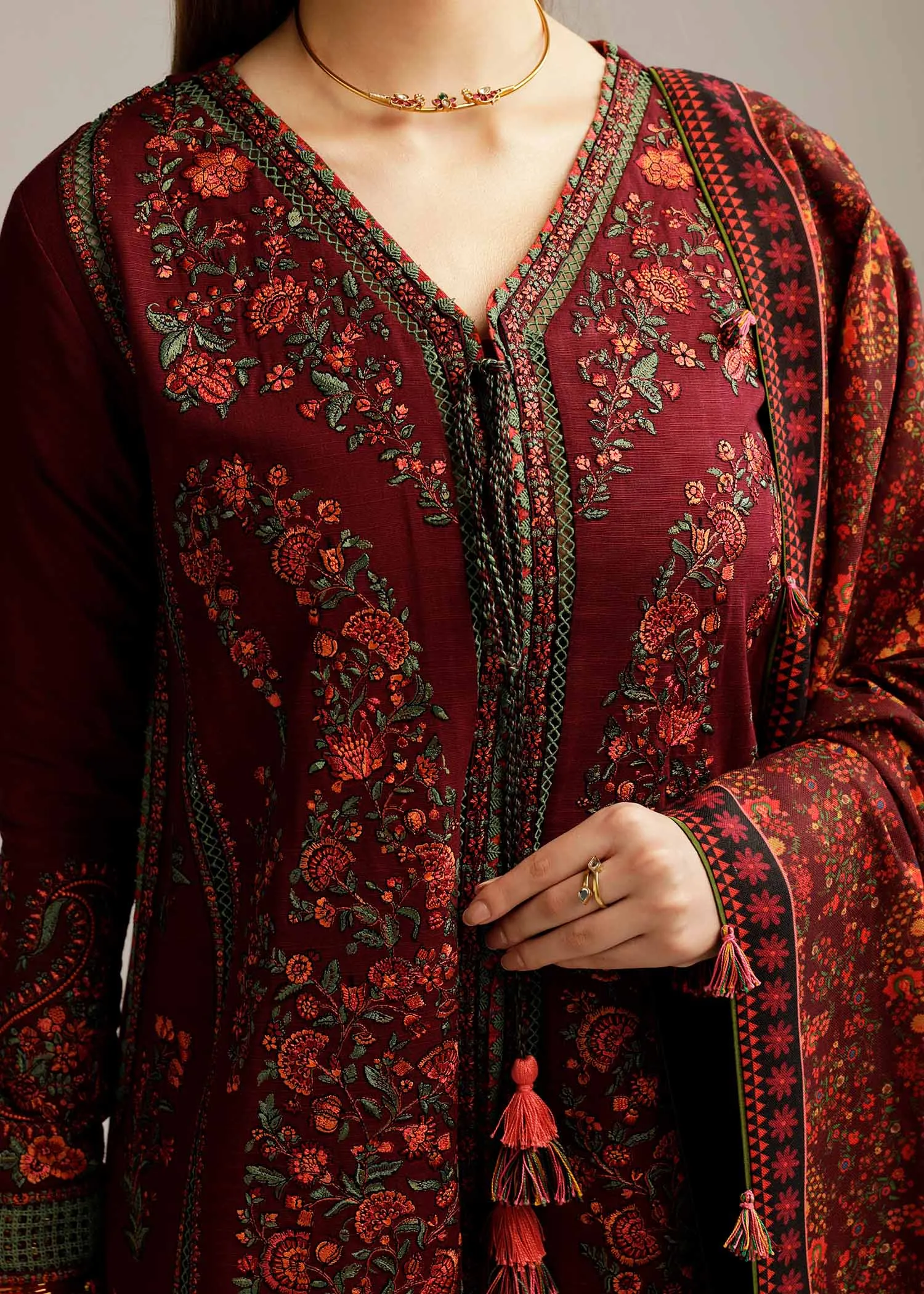 Shawl Khaddar '23 - Ruby